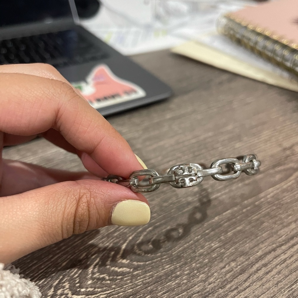 Tory Burch chain link bangle